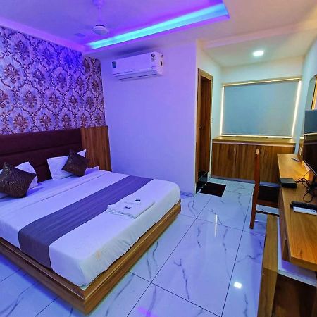 Hotel Rock Ананд Экстерьер фото