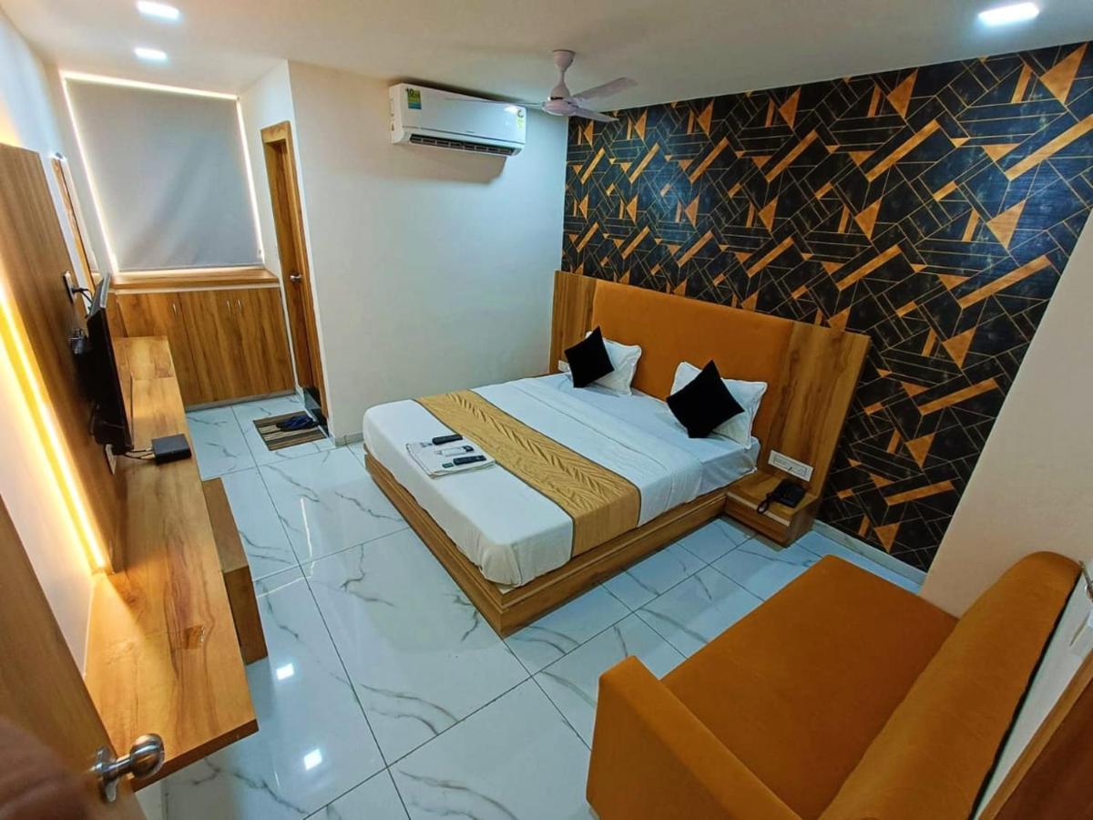 Hotel Rock Ананд Экстерьер фото